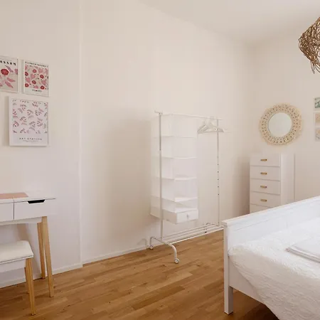 A Ca' Du Barba Ale Apartment *